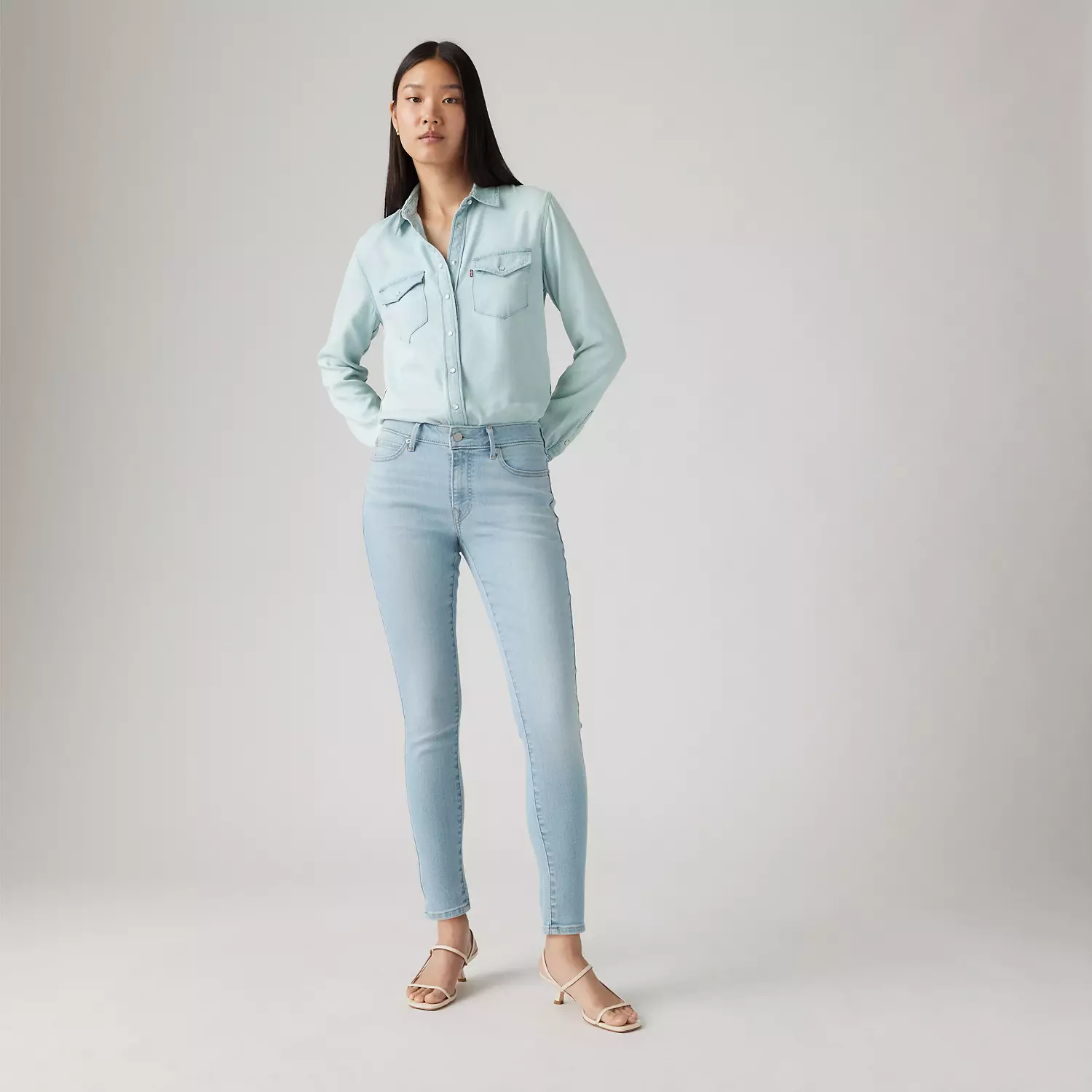 

711 Узкие женские джинсы Levi's, цвет Eternal Indigo - Light Wash