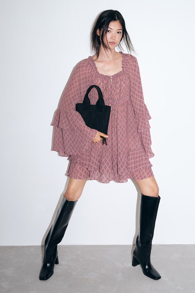 

Шифоновое платье с воланами H&M, мультиколор