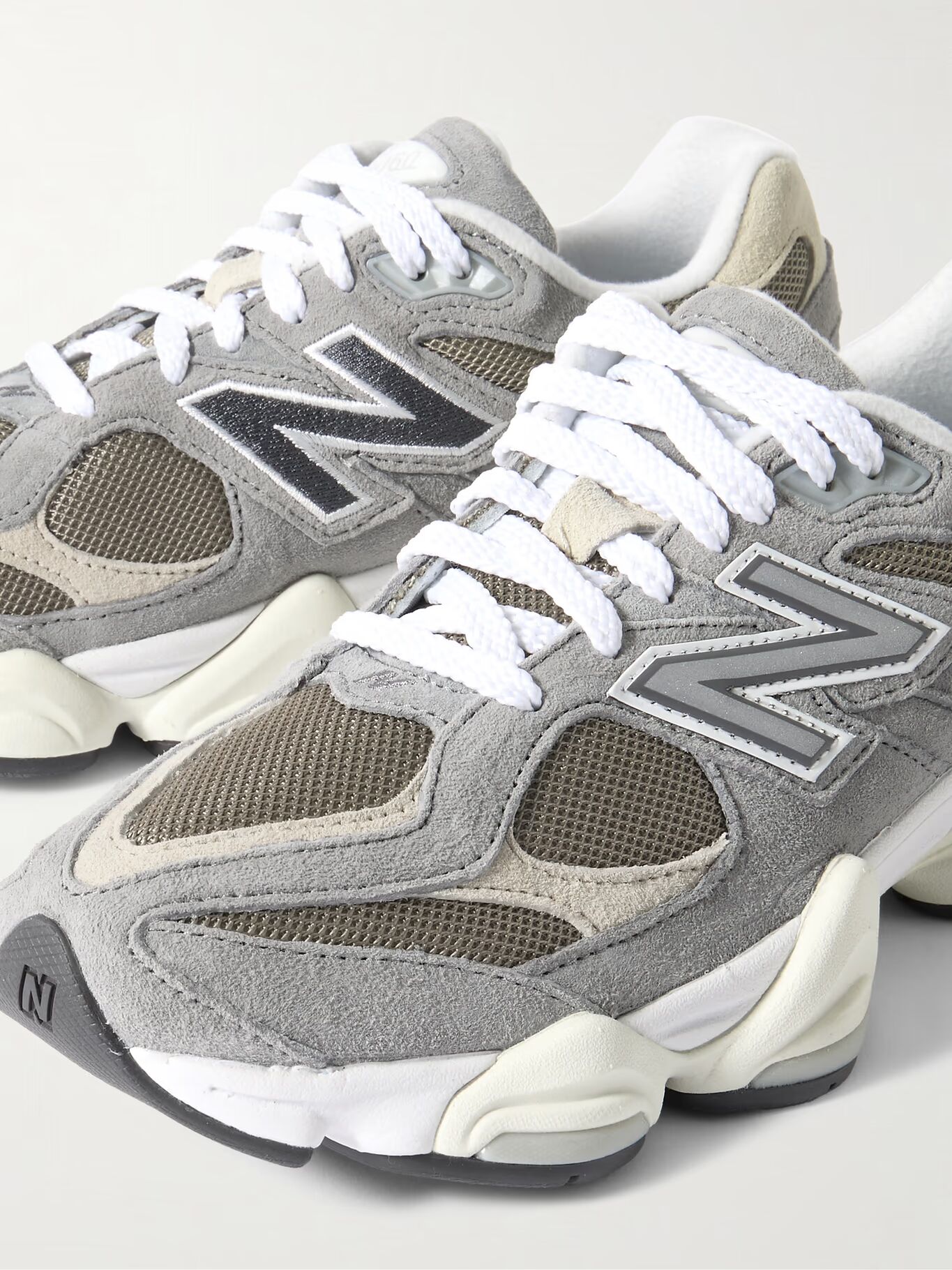

9060 Кроссовки из замши, кожи и сетки NEW BALANCE, серый