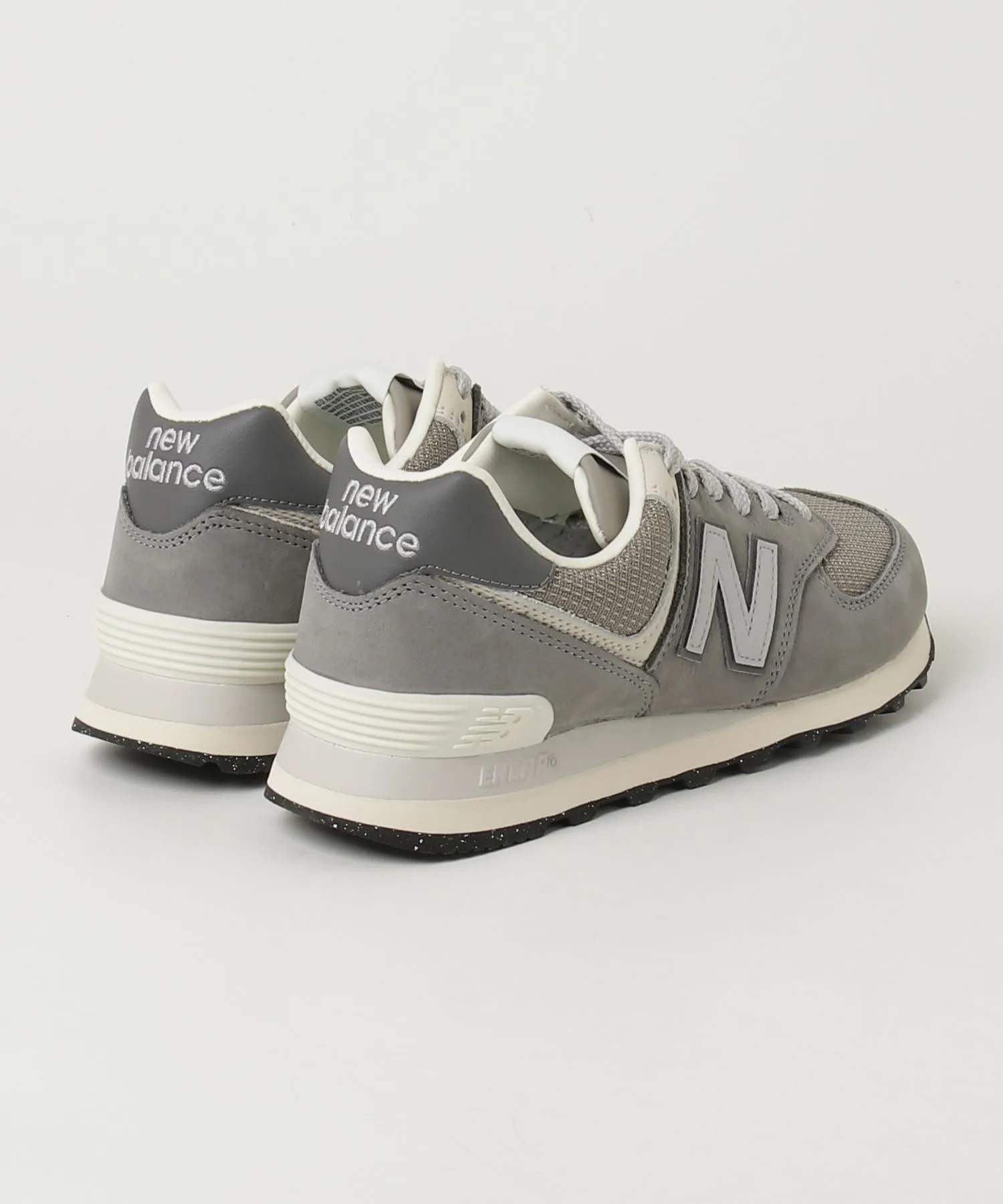 Мужские кроссовки из натуральной кожи New Balance 574 серые — фото 2