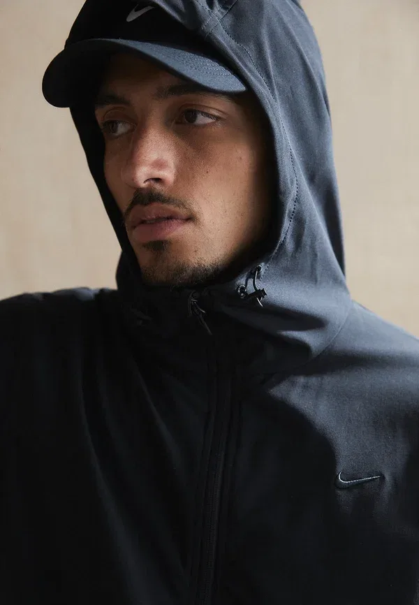 Ветровка Nike Performance Unlimited, черный