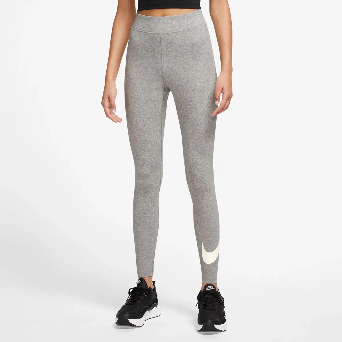 

Леггинсы Nike Sportswear "КЛАССИЧЕСКИЕ ЖЕНСКИЕ ЛЕГГИНСЫ С ВЫСОКОЙ ПОСАДКОЙ И ГРАФИКОЙ", серый