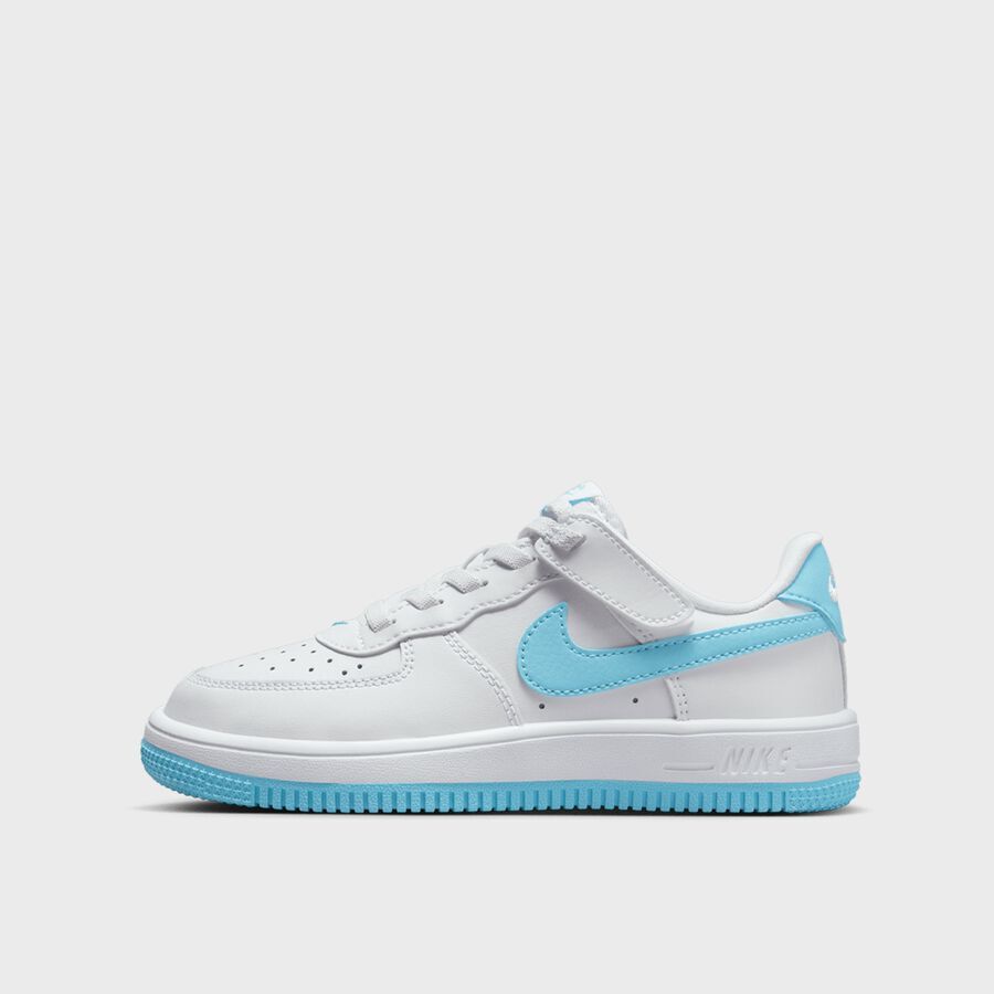 

Кроссовки Force 1 Low EasyOn (PS) NIKE, цвет white/aquarius blue/white, Серый, Кроссовки Force 1 Low EasyOn (PS) NIKE, цвет white/aquarius blue/white