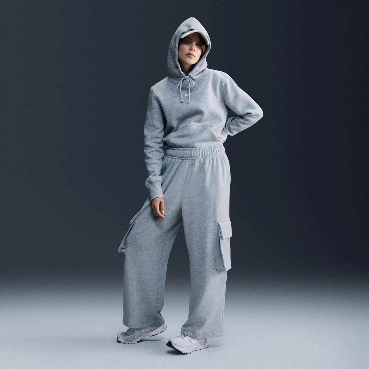 Худи женское Nike Sportswear Phoenix Fleece, Dk Grey Heather/Sail — фото 4