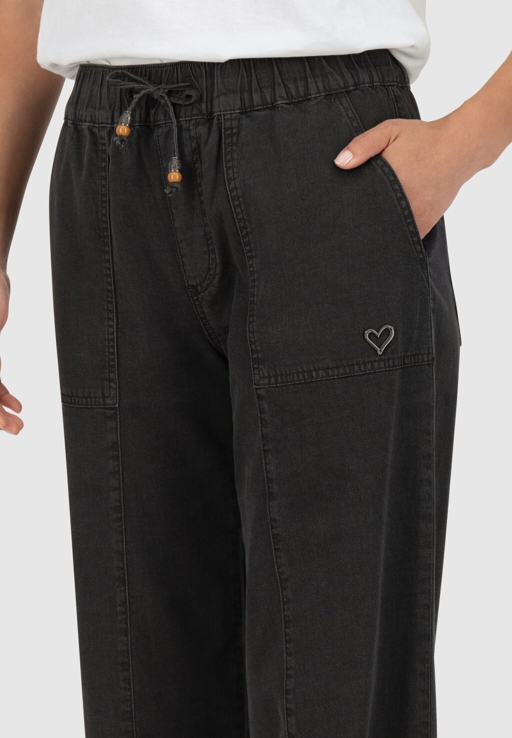 

Джинсы прямого кроя alife & kickin, цвет Black Denim