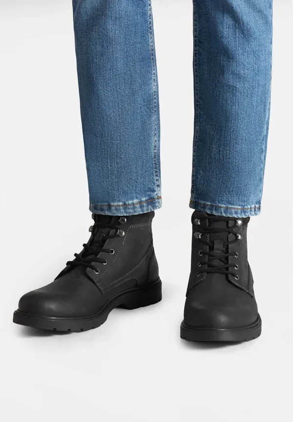 Ботинки Soon 05 mi08 lace up ankle boots Lasocki, черный, темно-коричневый