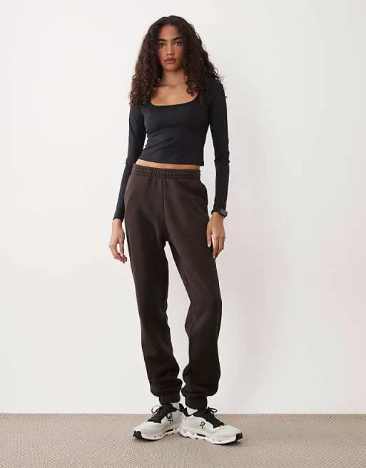 

4505 Tall Icon Rest Day тяжелые хлопковые джоггеры с манжетами плотностью 440 г/м2 цвета мытого шоколада