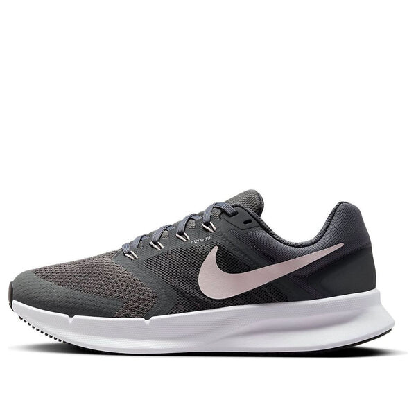 

Кроссовки бегут быстро 3 Nike, серый