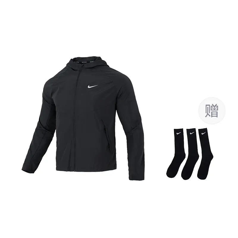 

Nike Куртка MILER весенняя мужская черная