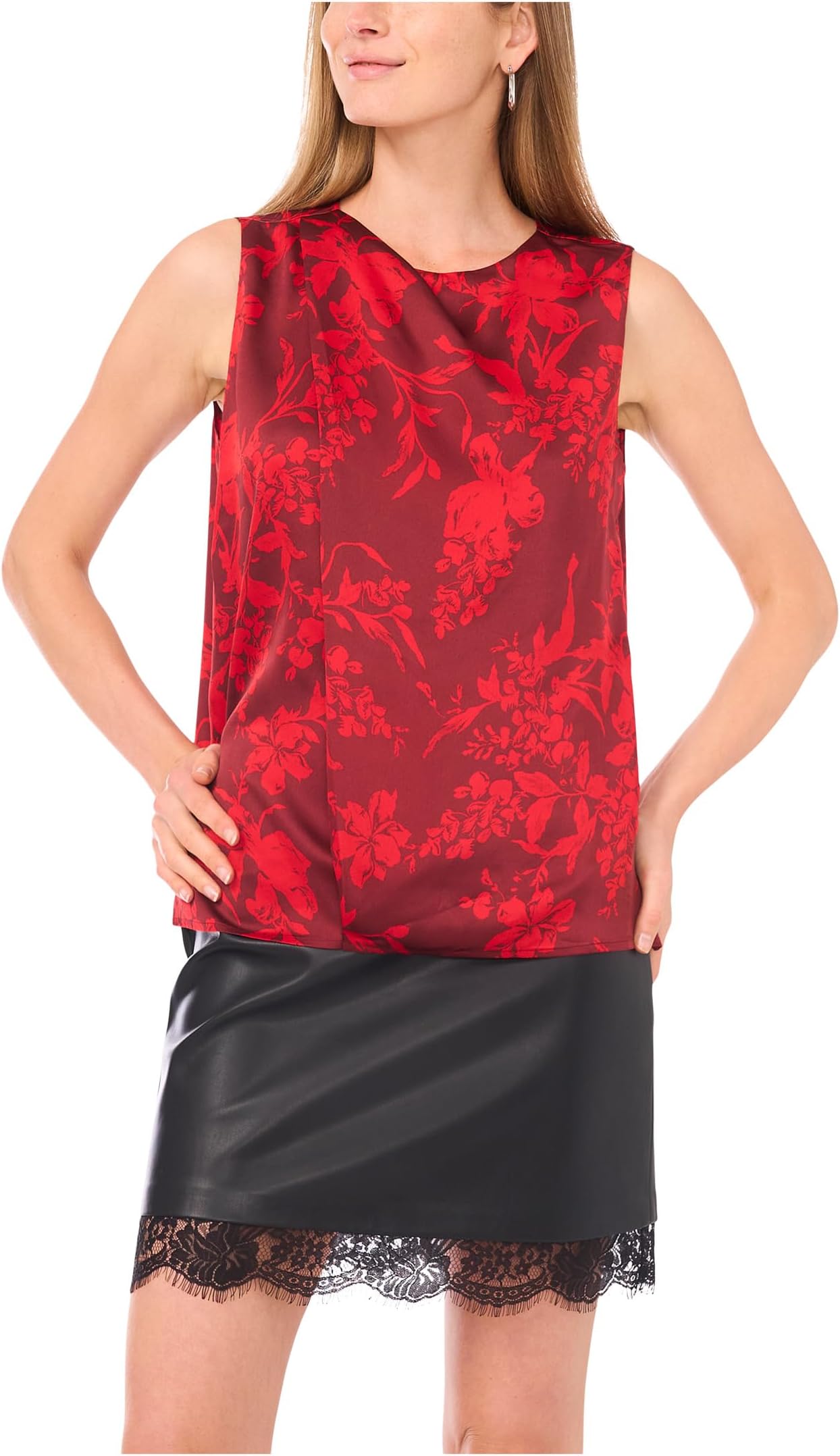 

Женская майка с драпированной горловиной и складкой по центру спереди Vince Camuto, Crimson