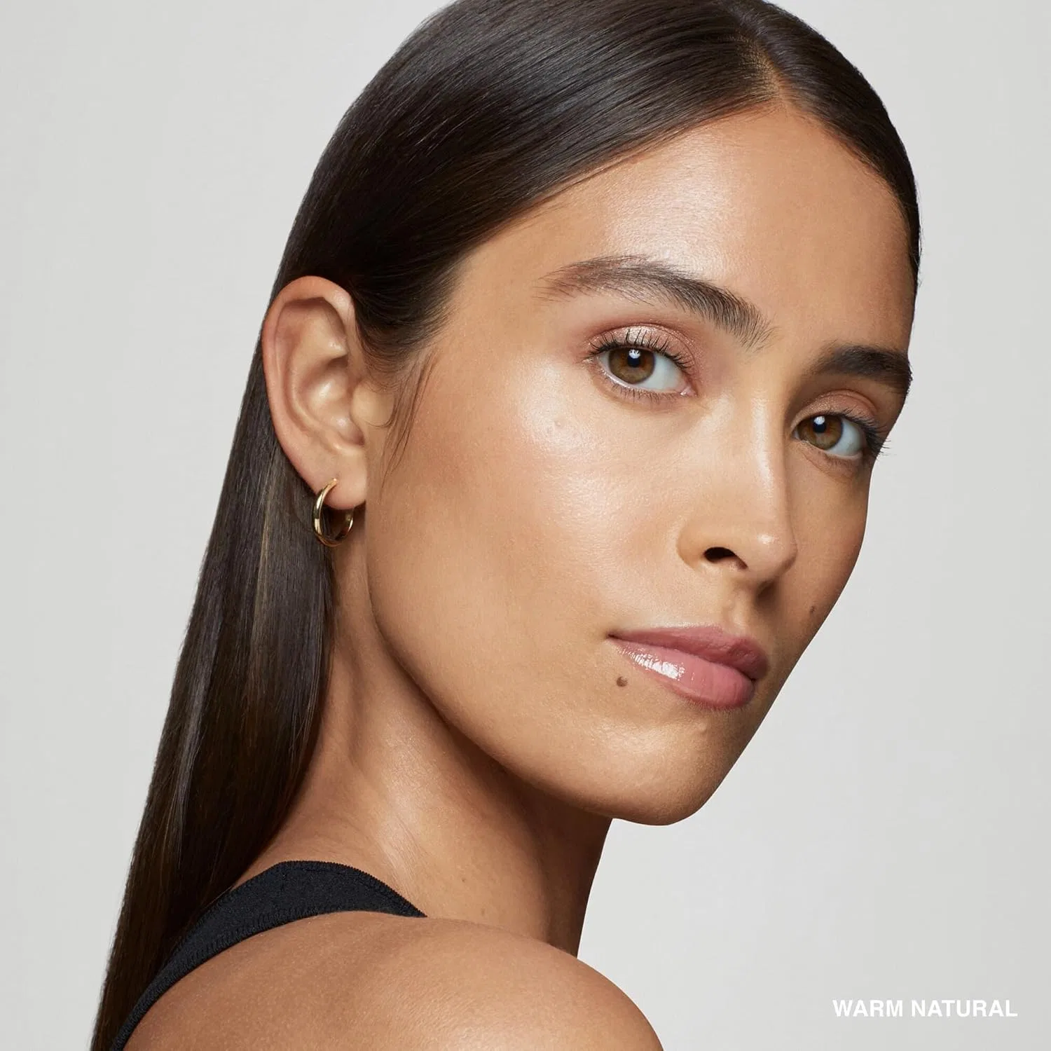 Тональная основа Intensive Serum Foundation SPF 40 Warm Natural Bobbi Brown 30 мл — фото 2