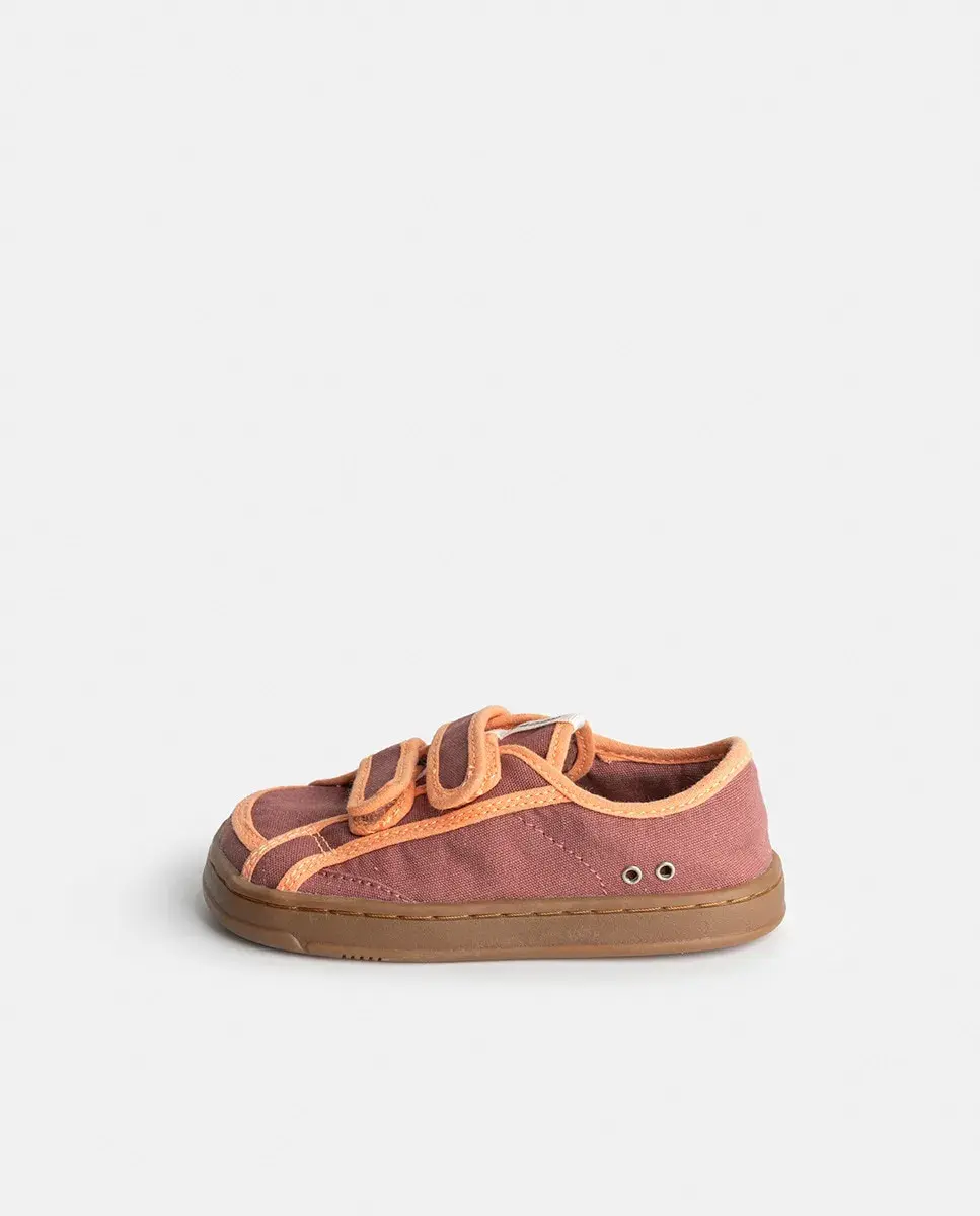 

Детские кеды из хлопкового канваса на плоской подошве без перепада Koops, темно-красный