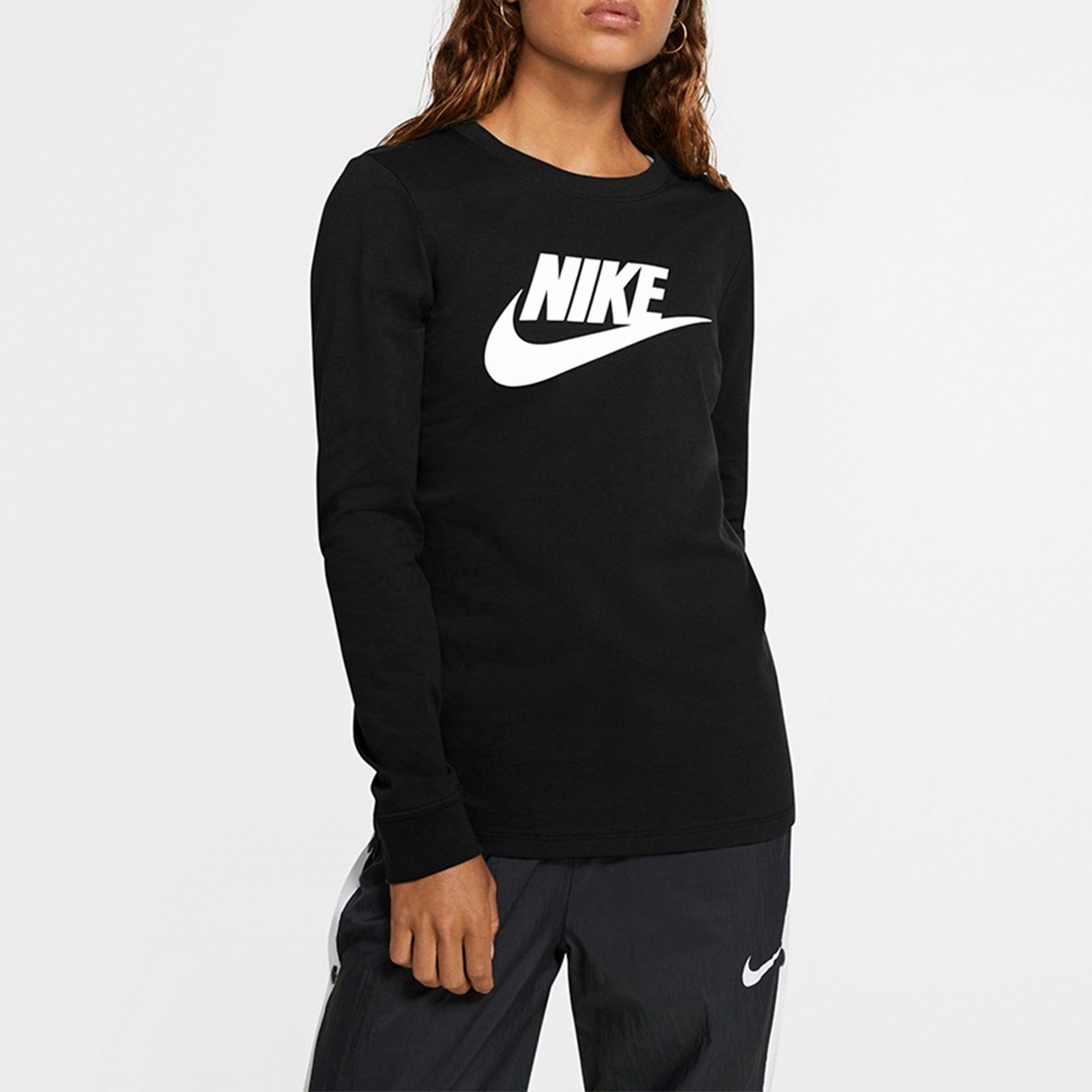 Футболка (WMNS) Nike Sportswear Classic Logo Printing Round Neck Long Sleeves Black T-Shirt BV6172-010 — фото 4