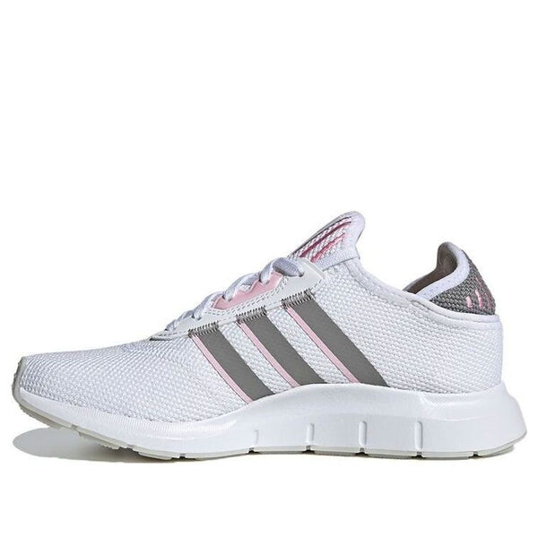 

Кроссовки Swift Run X Adidas, белый
