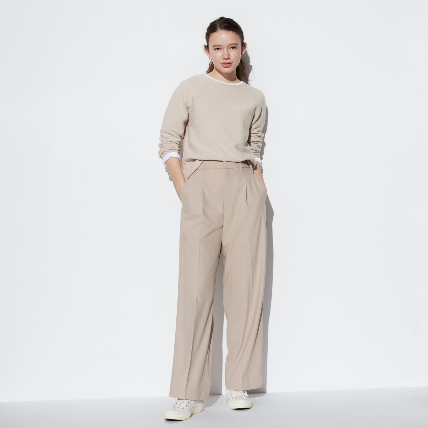 

Брюки UNIQLO со складками, бежевый