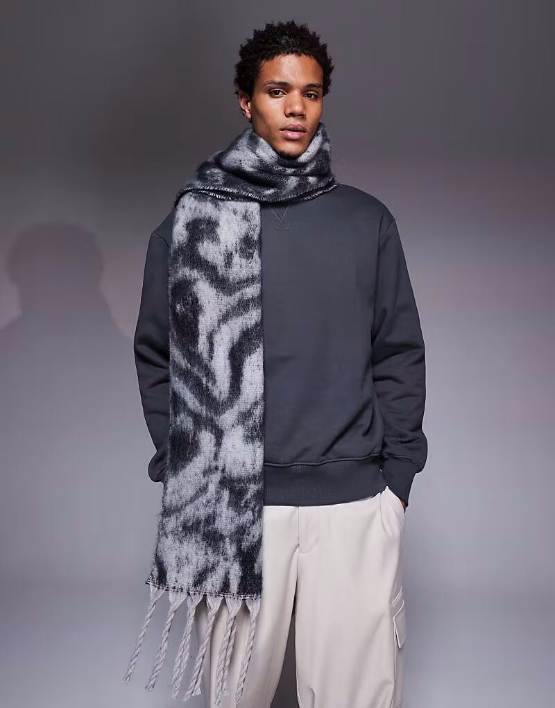 

Большой тканый шарф с принтом зебры Asos Design, черный