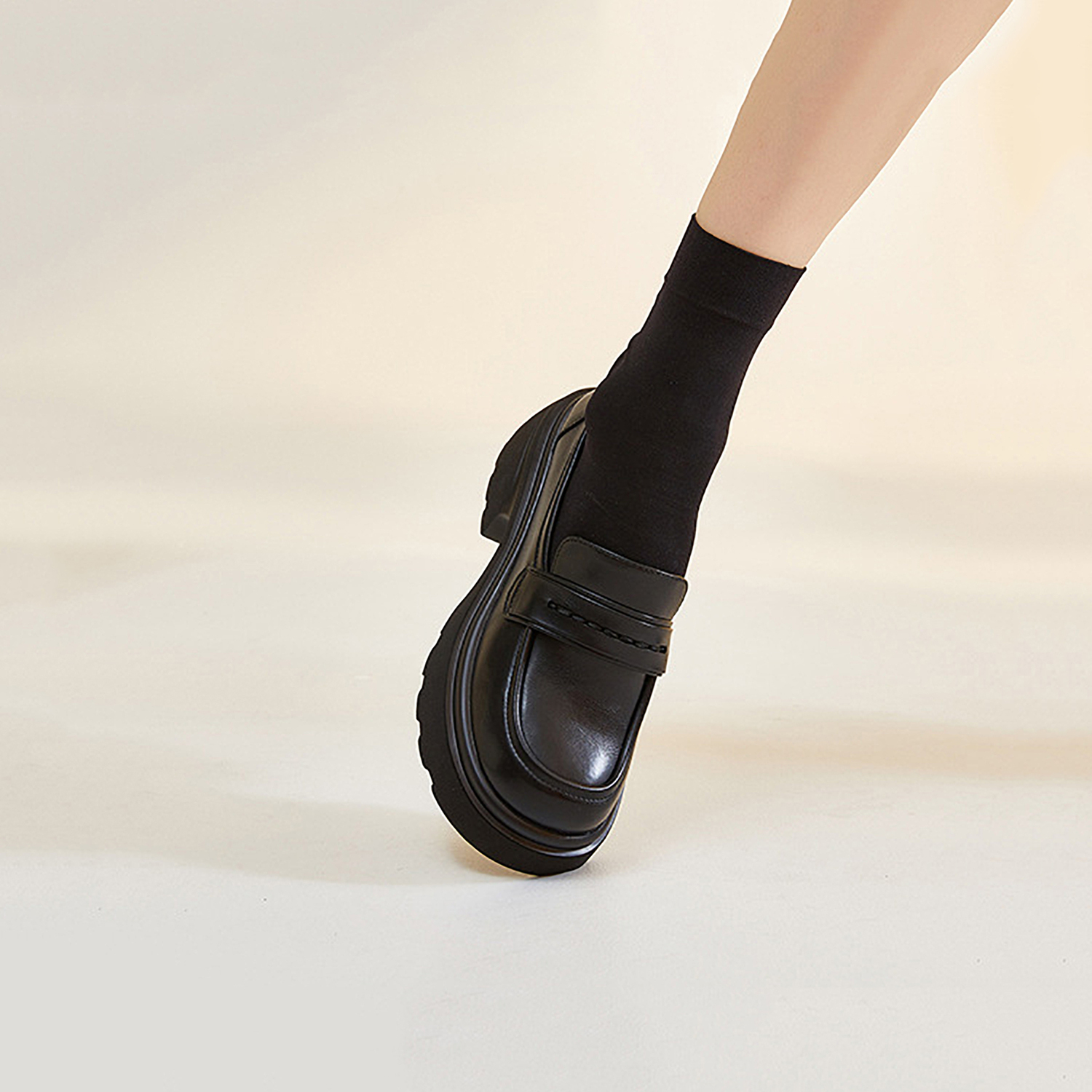 ZUOSAISI Женские лоферы черные матовые, цвет Matte Black — фото 4