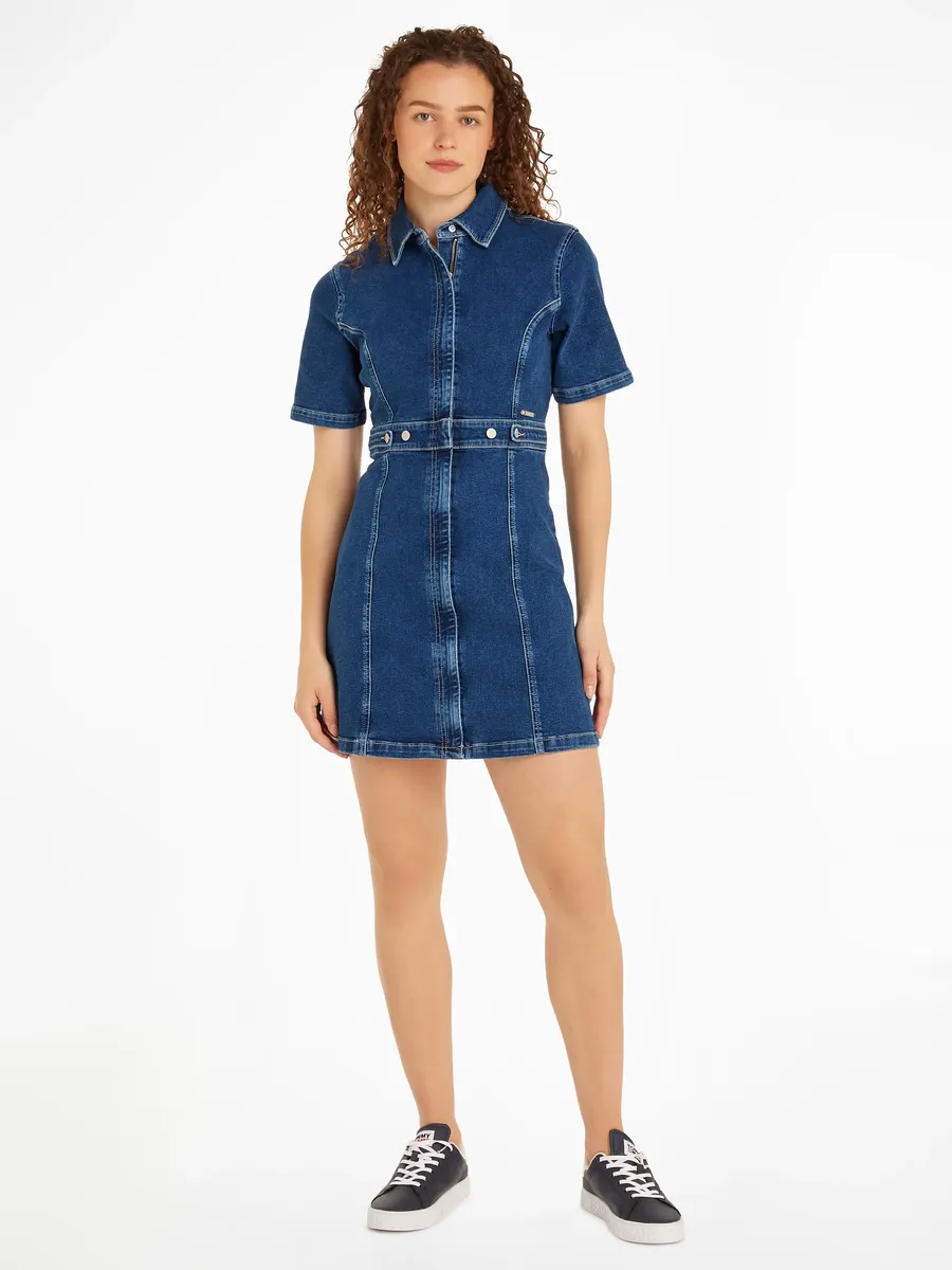 

Платье-блузка Tommy Jeans "FLARED SS DRESS CH4253", модного расклешенного кроя, джинсовый