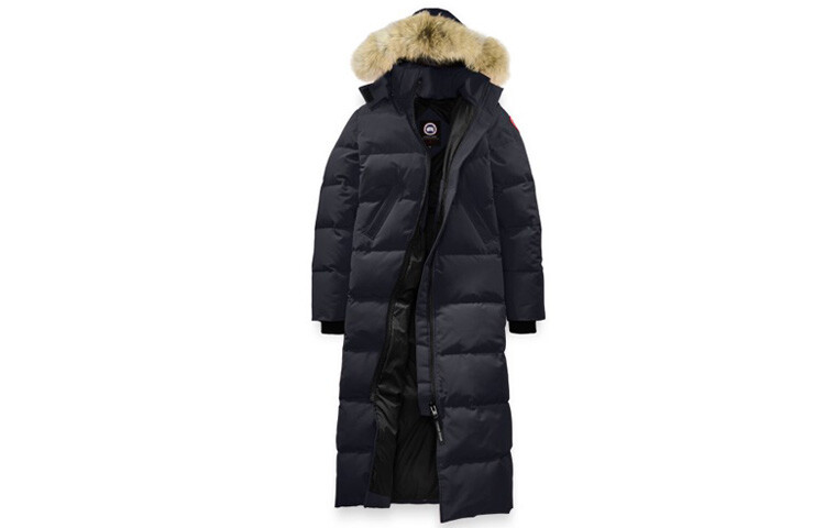 

Женский пуховик Canada Goose длинный с мехом, темно-синий