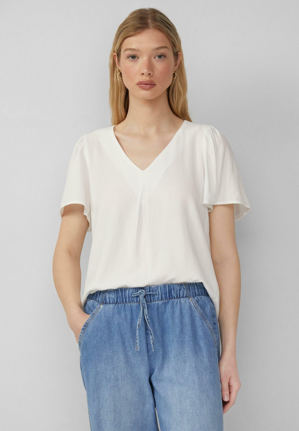 

Блуза QS, кремовый