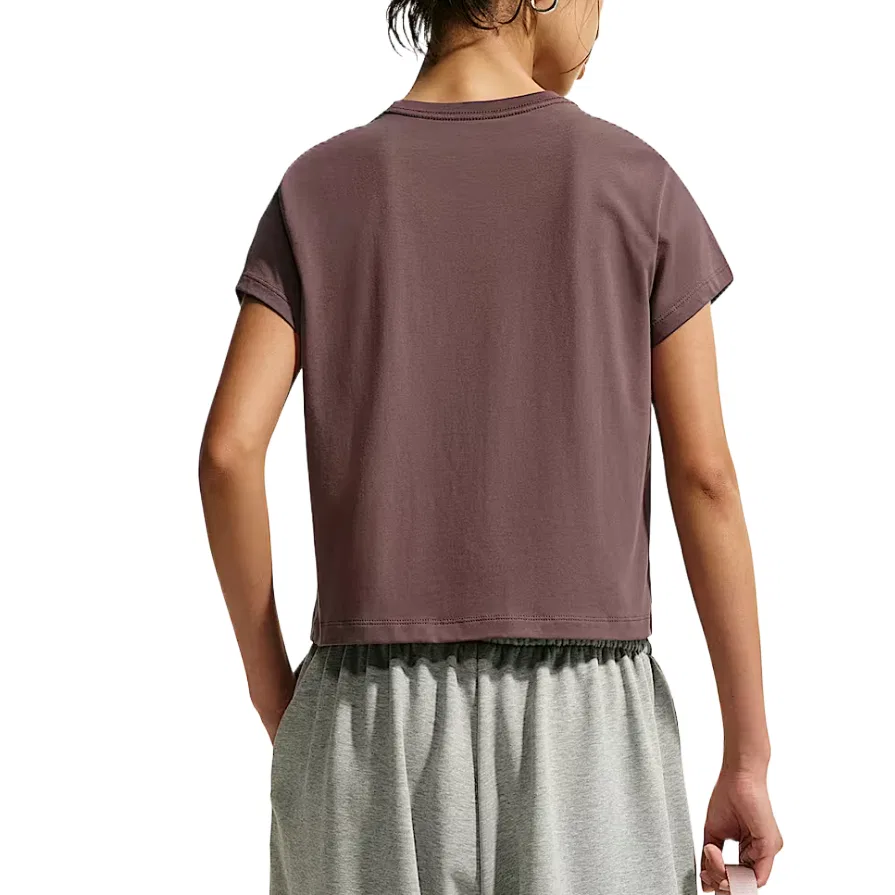 Футболка Nike Sportswear Club Regular Sleeve Women's Totem Black Purple — фото 3