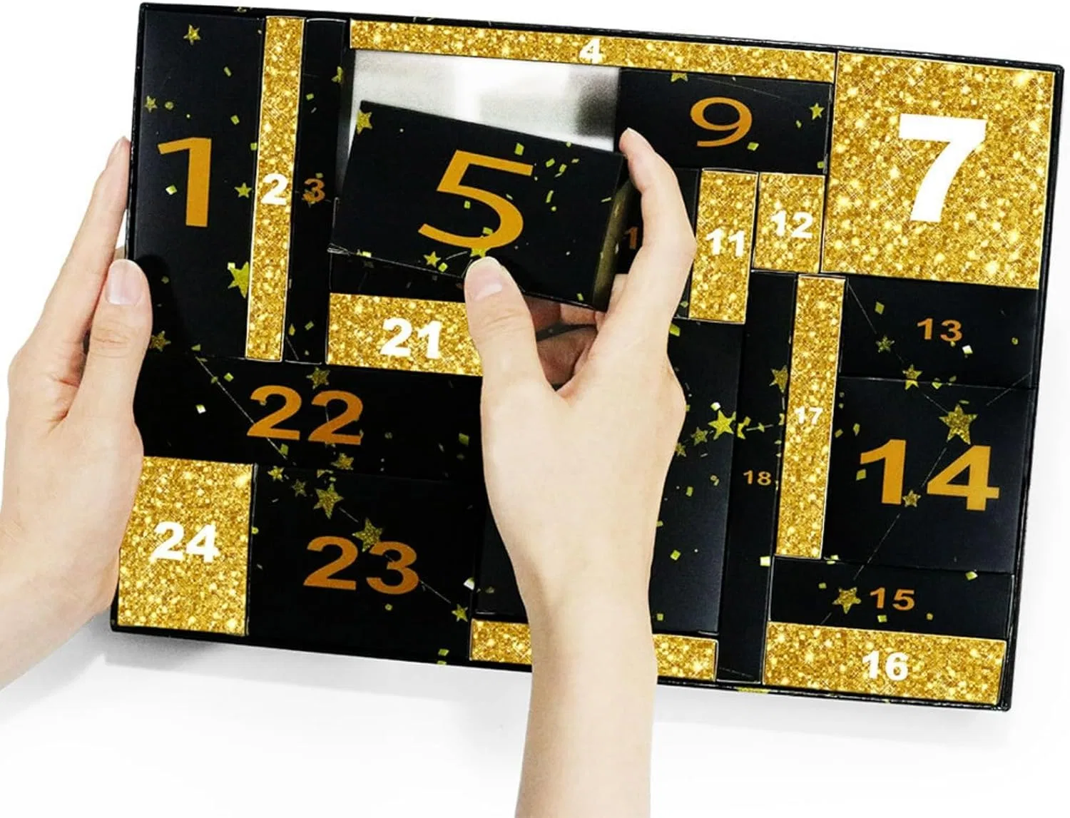 Набор косметики POPFEEL Christmas Makeup Advent Calendar, 24 предмета, черный Pretty Rabbit Piaoliangtu — фото 3