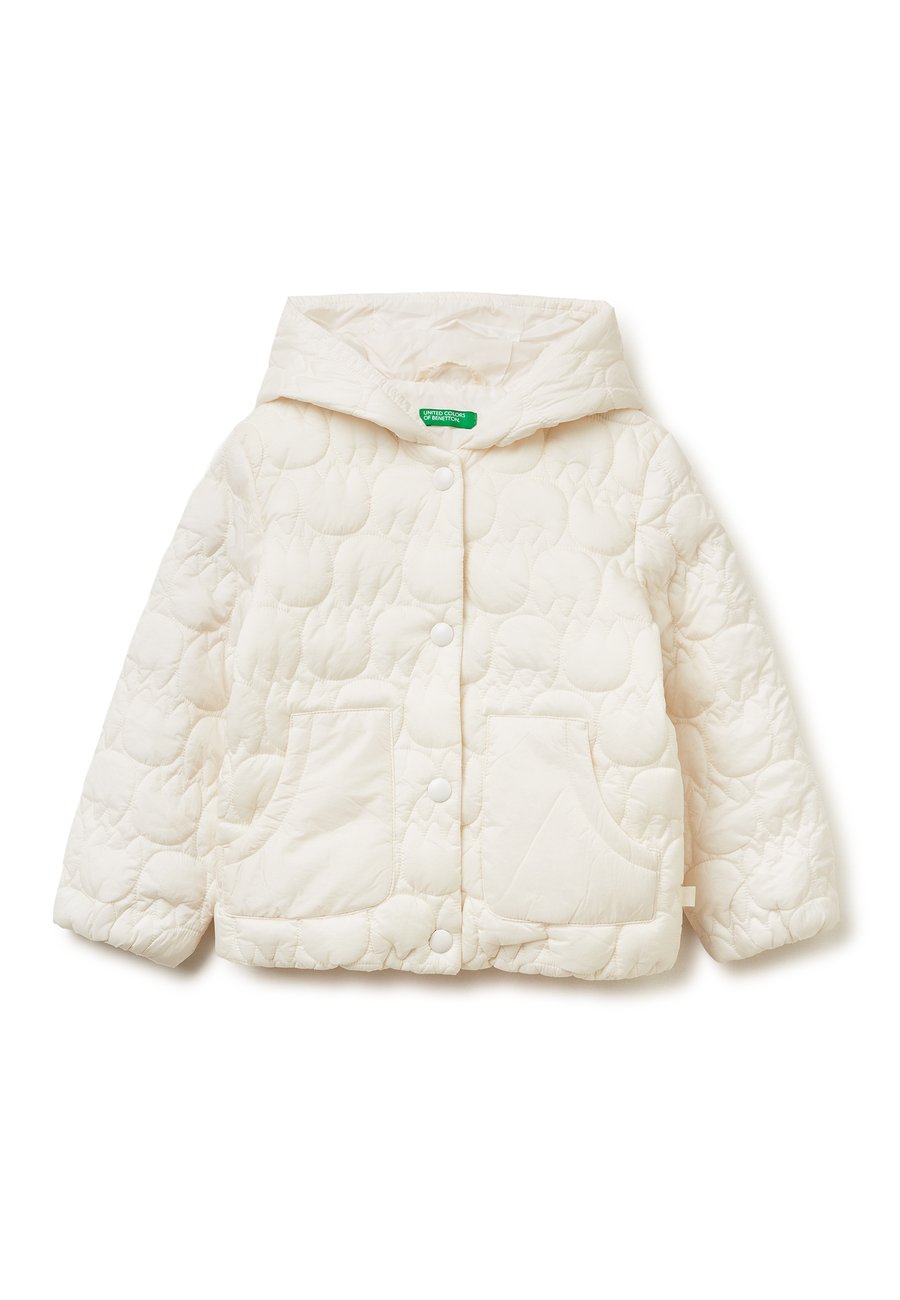 

Зимняя куртка United Colors of Benetton QUILTED IN PATCH POCKETS ELASTICATED CUFFS AND BOTTOM HEM, White