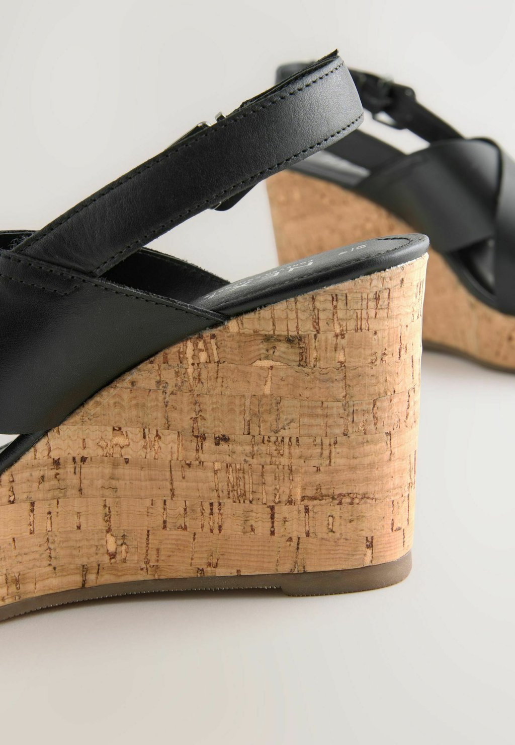 Босоножки на танкетке Espadrilles Next, цвет Mottled Black — фото 3