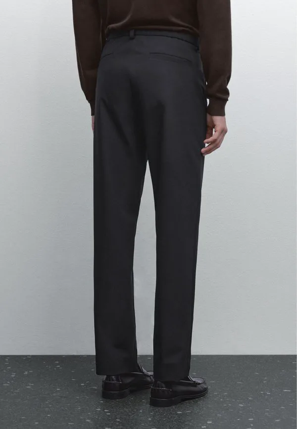 Технические брюки стандартного кроя Massimo Dutti, Black — фото 3