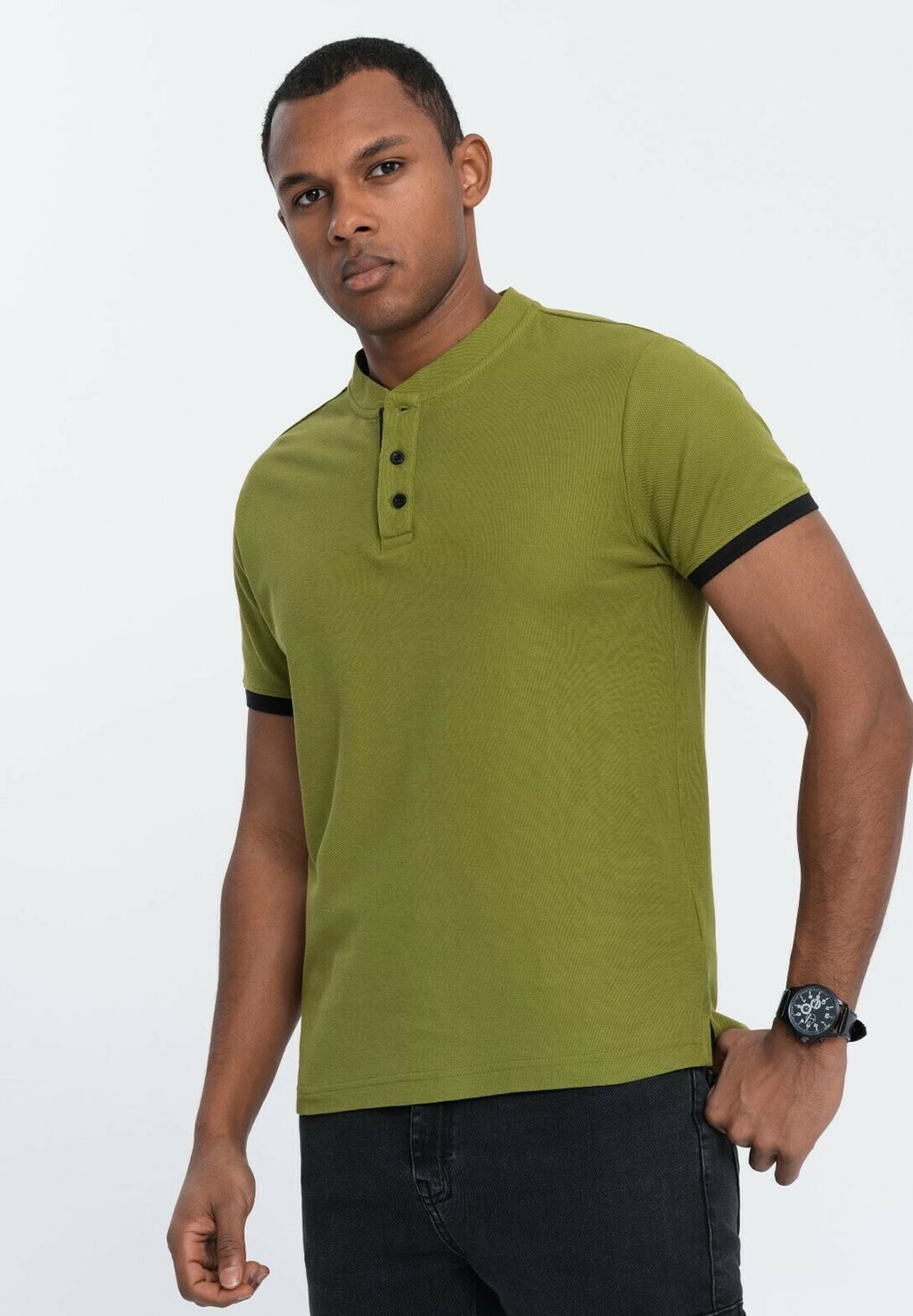 

Футболка базовая COLLARLESS Ombre, цвет olive