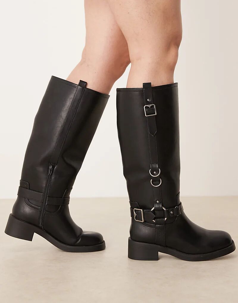 Черные сапоги до колена с пряжкой Curve Cobra от ASOS DESIGN с серебристой фурнитурой — фото 2