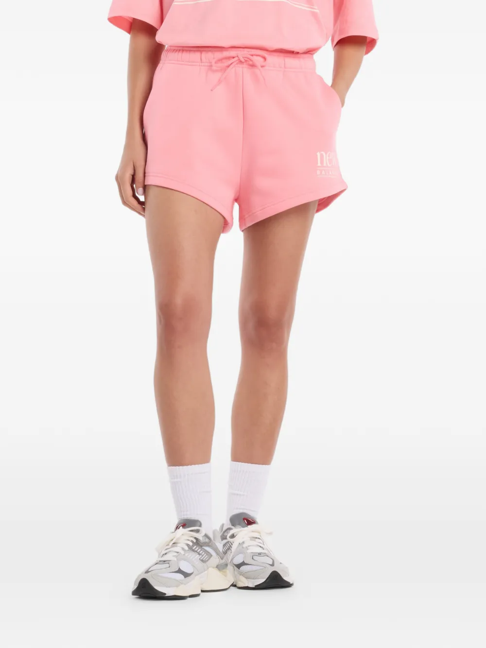 

Шорты из переработанного флиса New Balance, розовый