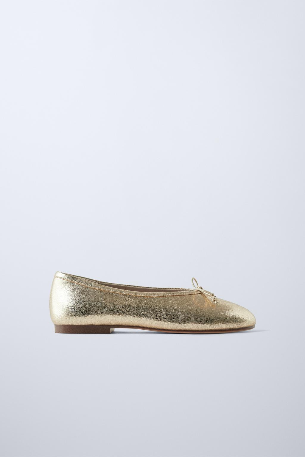 

Металлические балетки ZARA, золотой