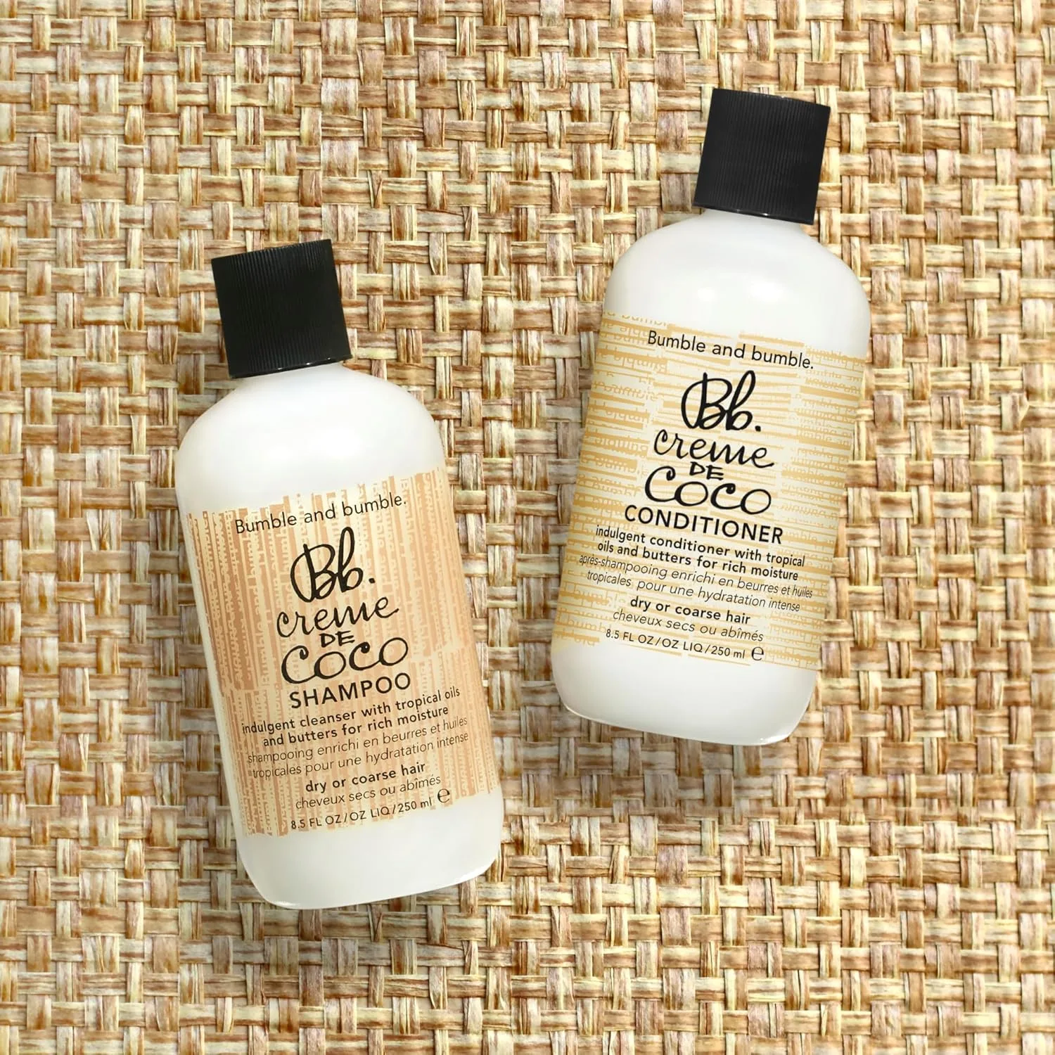 Bumble and bumble Creme De Coco шампунь для сухих волос средней и большой густоты с кокосом, орехом кукуи и маслом мурумуру для увлажнения, блеска и борьбы с пушистостью Bumble And Bumble. — фото 4