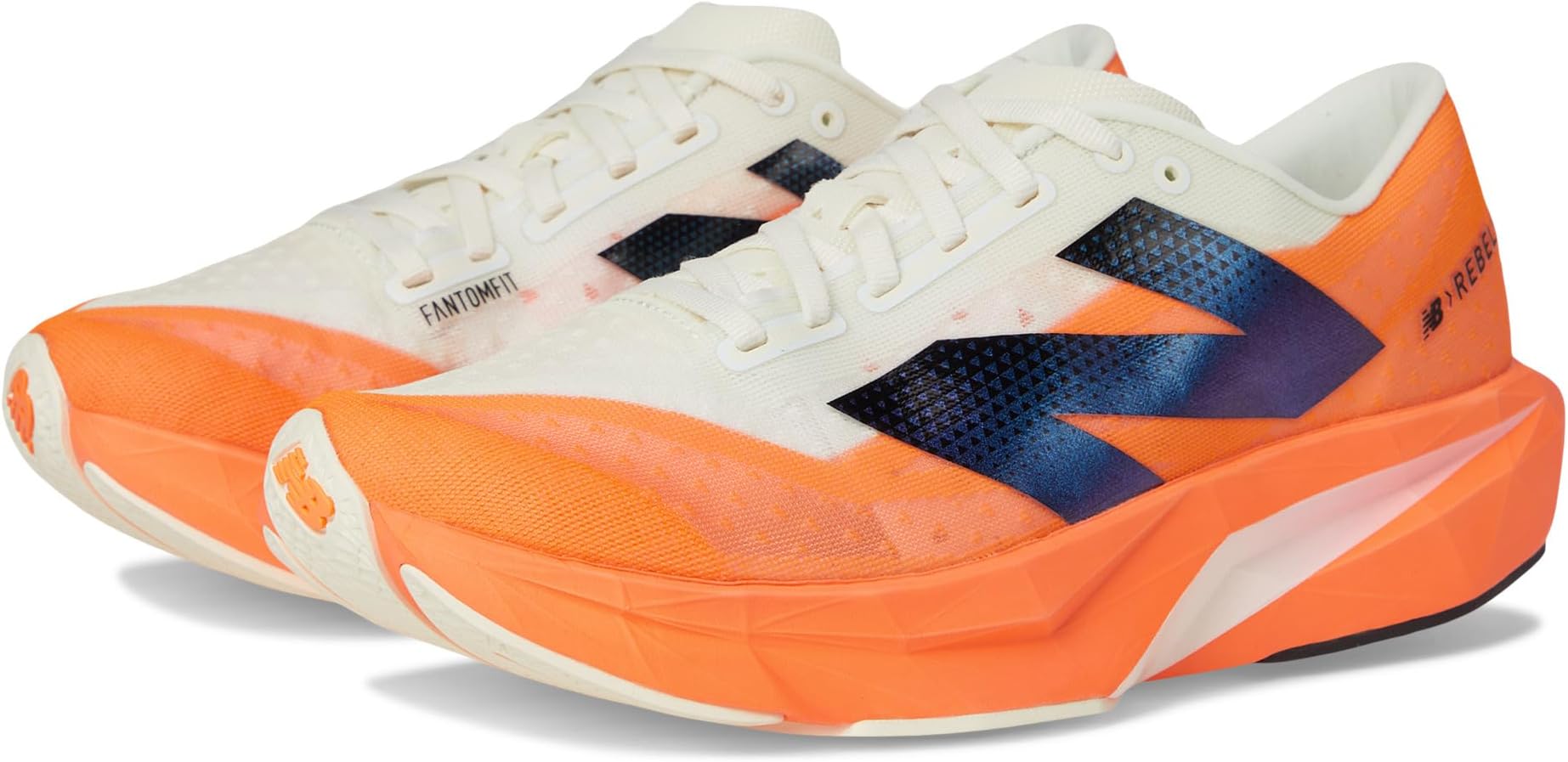 

Кроссовки New Balance FuelCell Rebel v4, цвет Hot Mango/Angora/Black