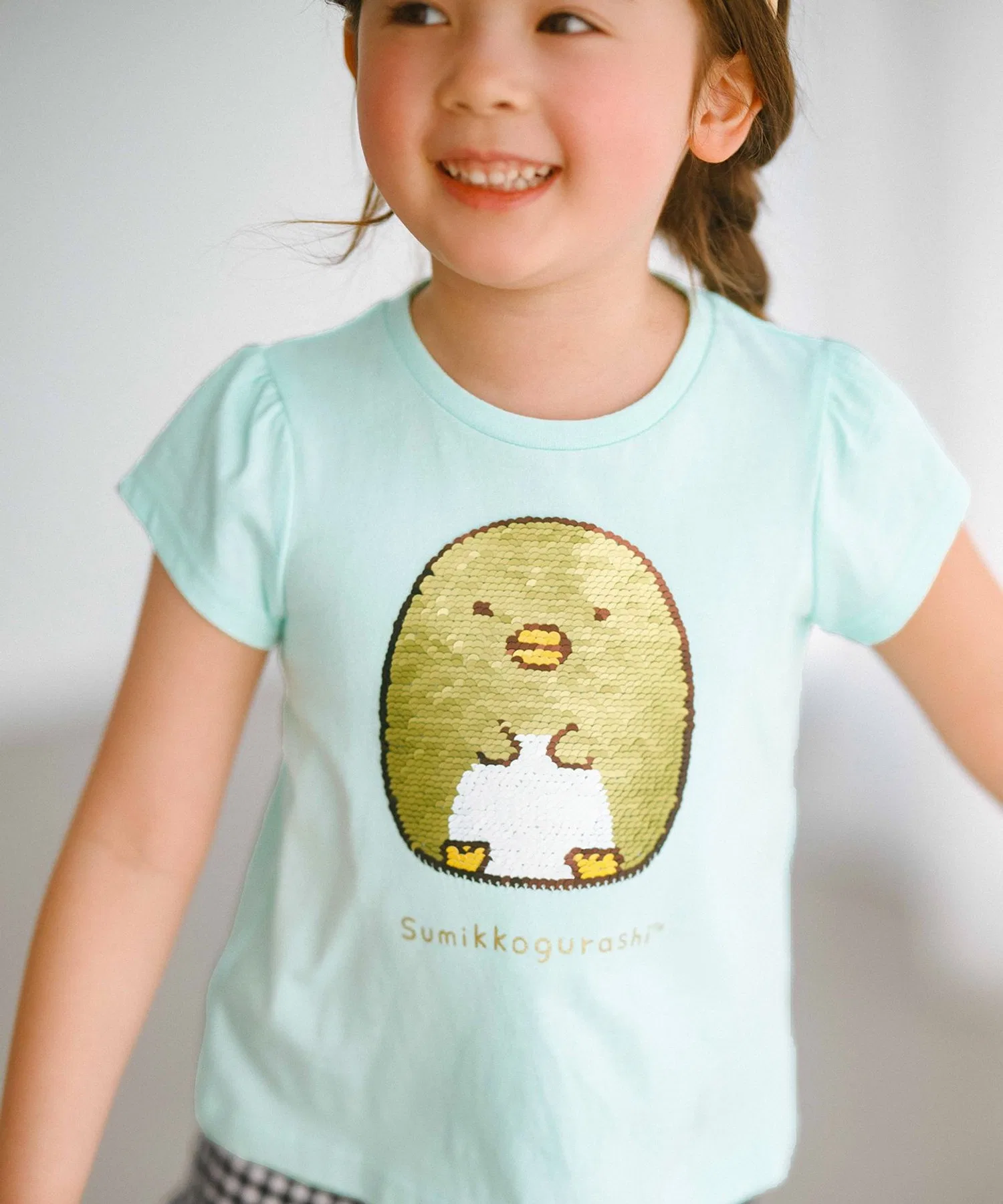 Детская футболка с переливающимися пайетками Sumikko Gurashi ANY розовый — фото 3