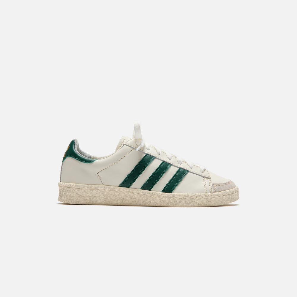 

Кроссовки adidas Jabbar Low, цвет Off White/Dark Green