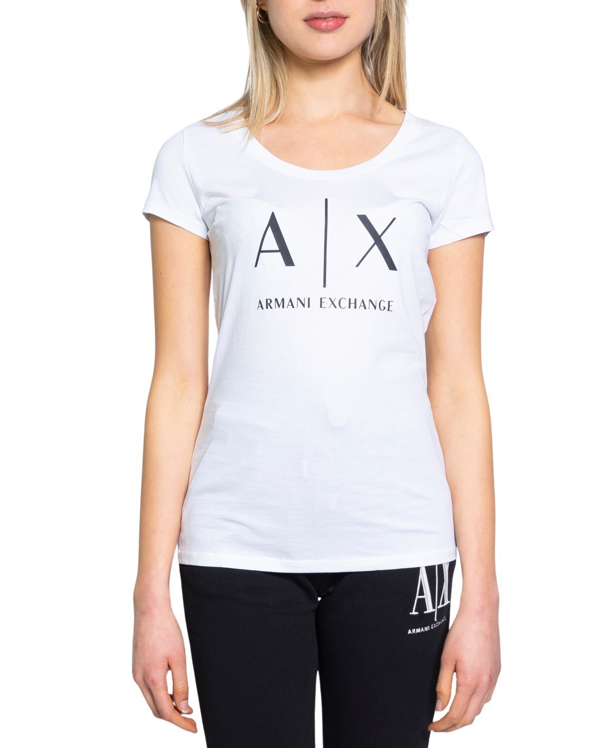 

Футболка мужская Armani Exchange с логотипом бренда на груди, белый