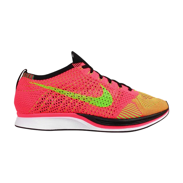 

Кроссовки Nike Flyknit Racer 'Hyper Punch', красный