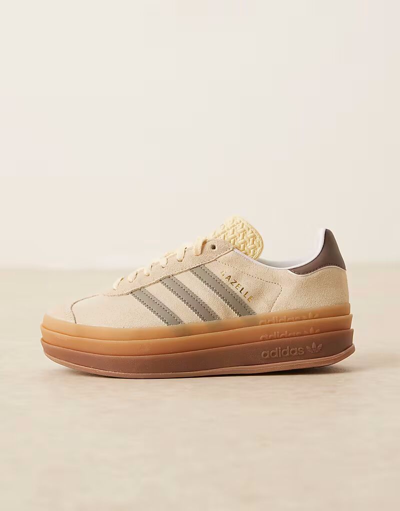 Кроссовки Adidas Originals Gazelle Bold кремового и серебристого цветов — фото 2