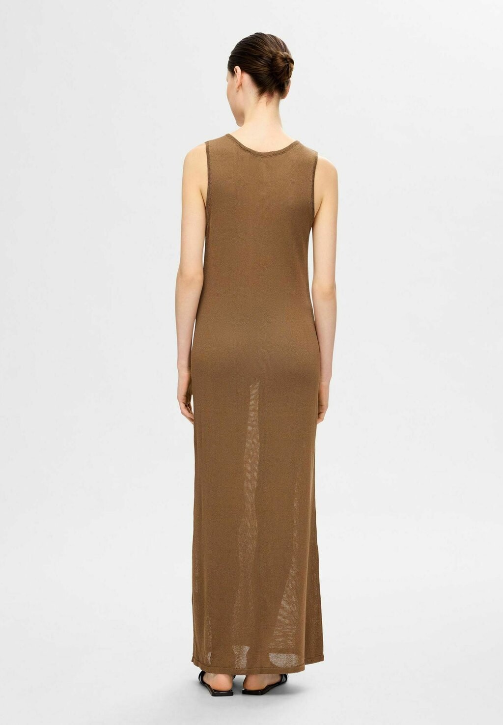 

Платье макси Selected Femme, коричневый