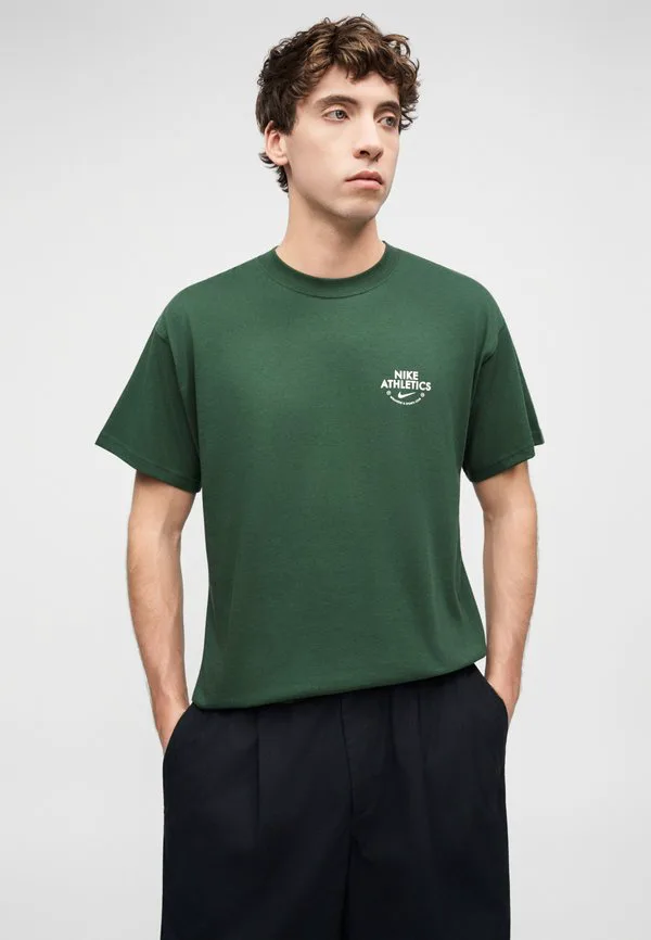 Футболка унисекс с принтом Nike Sportswear, Fir — фото 4
