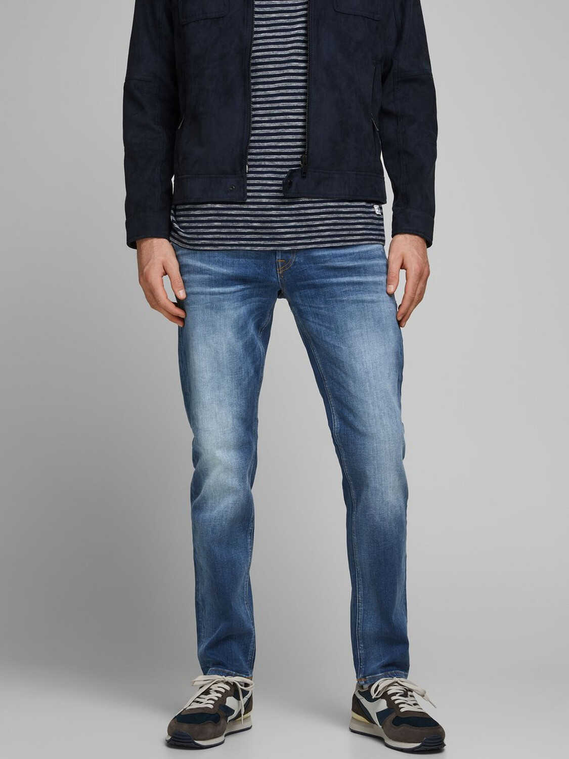 

Джинсы Jack & Jones Comfort Fit MIKE ORIGINAL JOS Mid Waist Reg Basic, синий