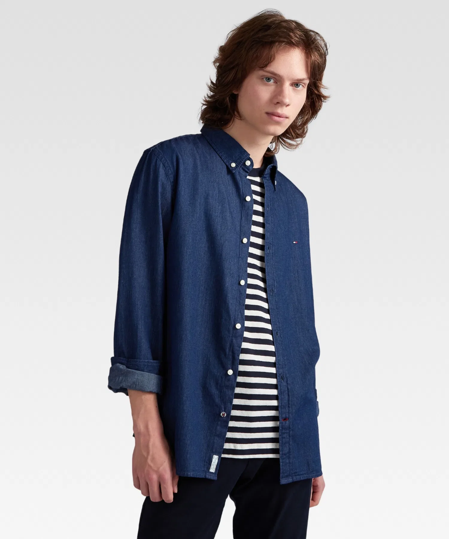 Унисекс джинсовая рубашка TOMMY HILFIGER Индиго с логотипом