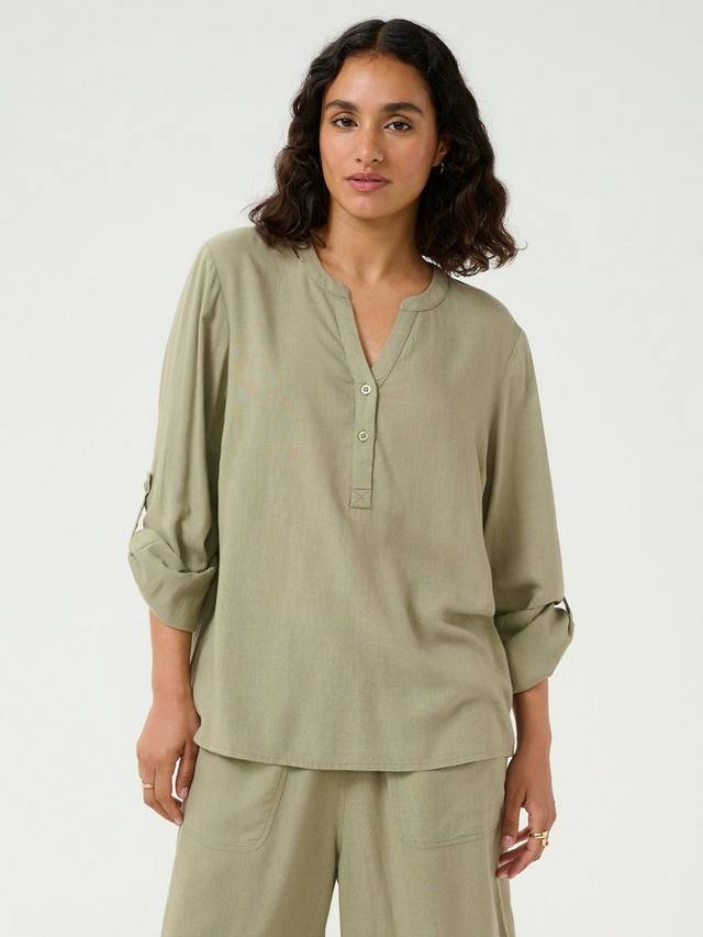 

Топ Milia с закатанными рукавами KAFFE, Oil Green