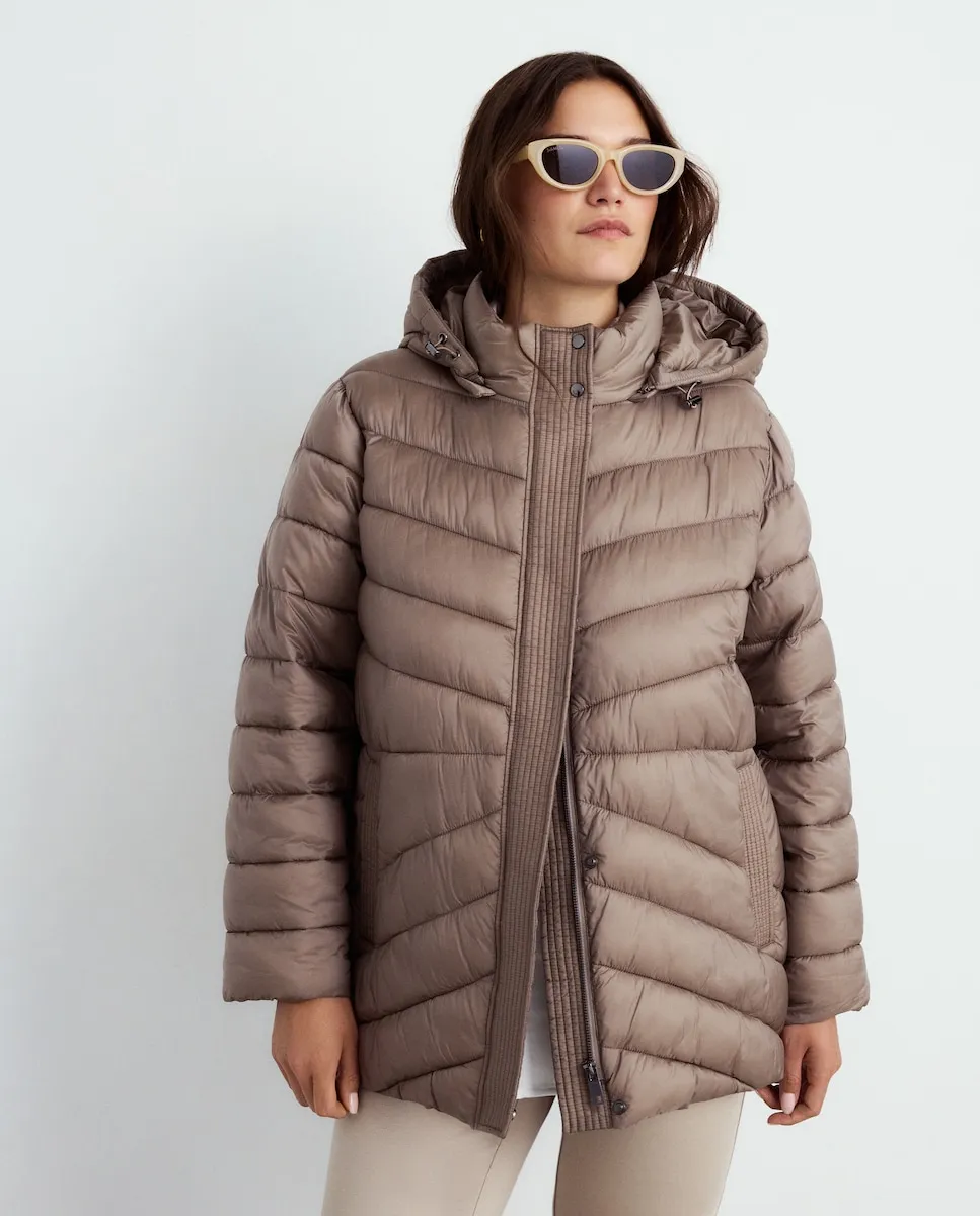 

Женский короткий гладкий пушистик Couchel, бежевый