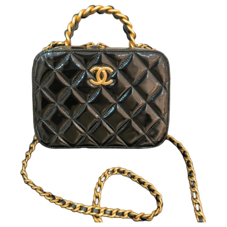 

CHANEL Чёрная женская кожаная косметичка через плечо на одно плечо