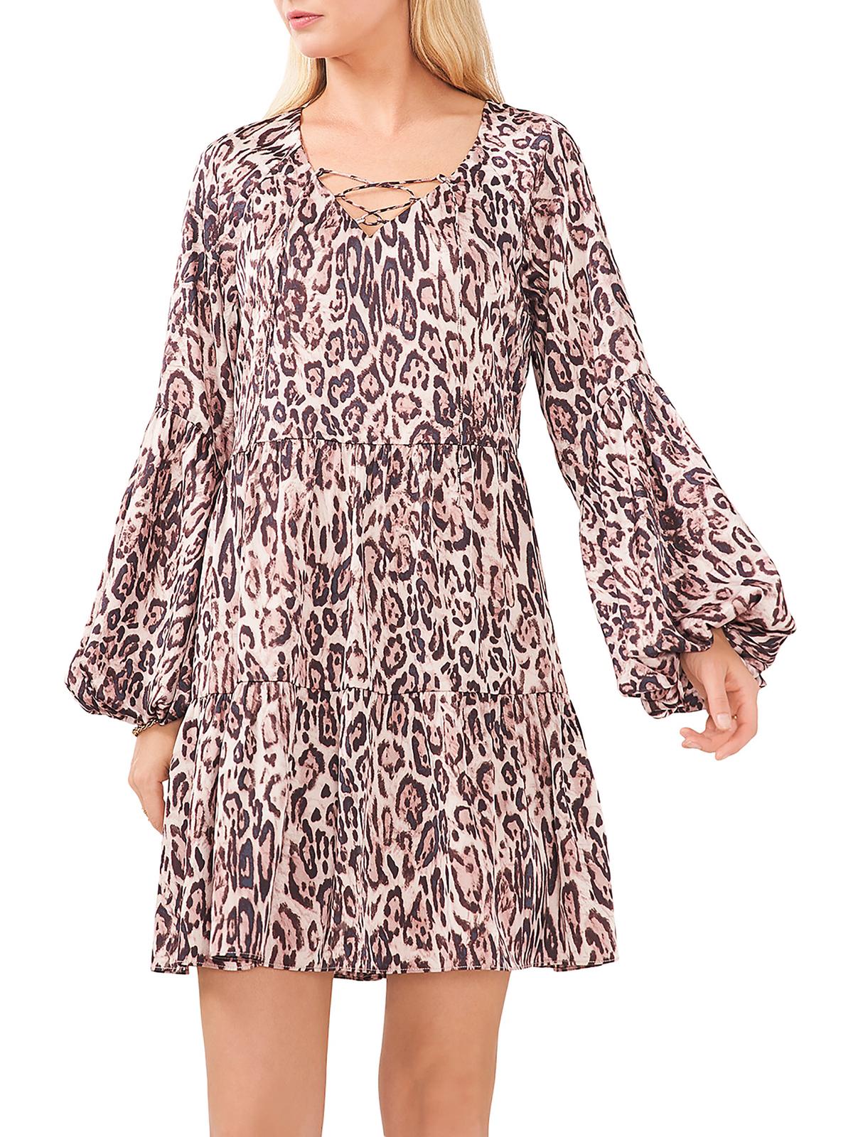 

Женское короткое мини-платье с анималистичным принтом Vince Camuto, цвет dusty blush