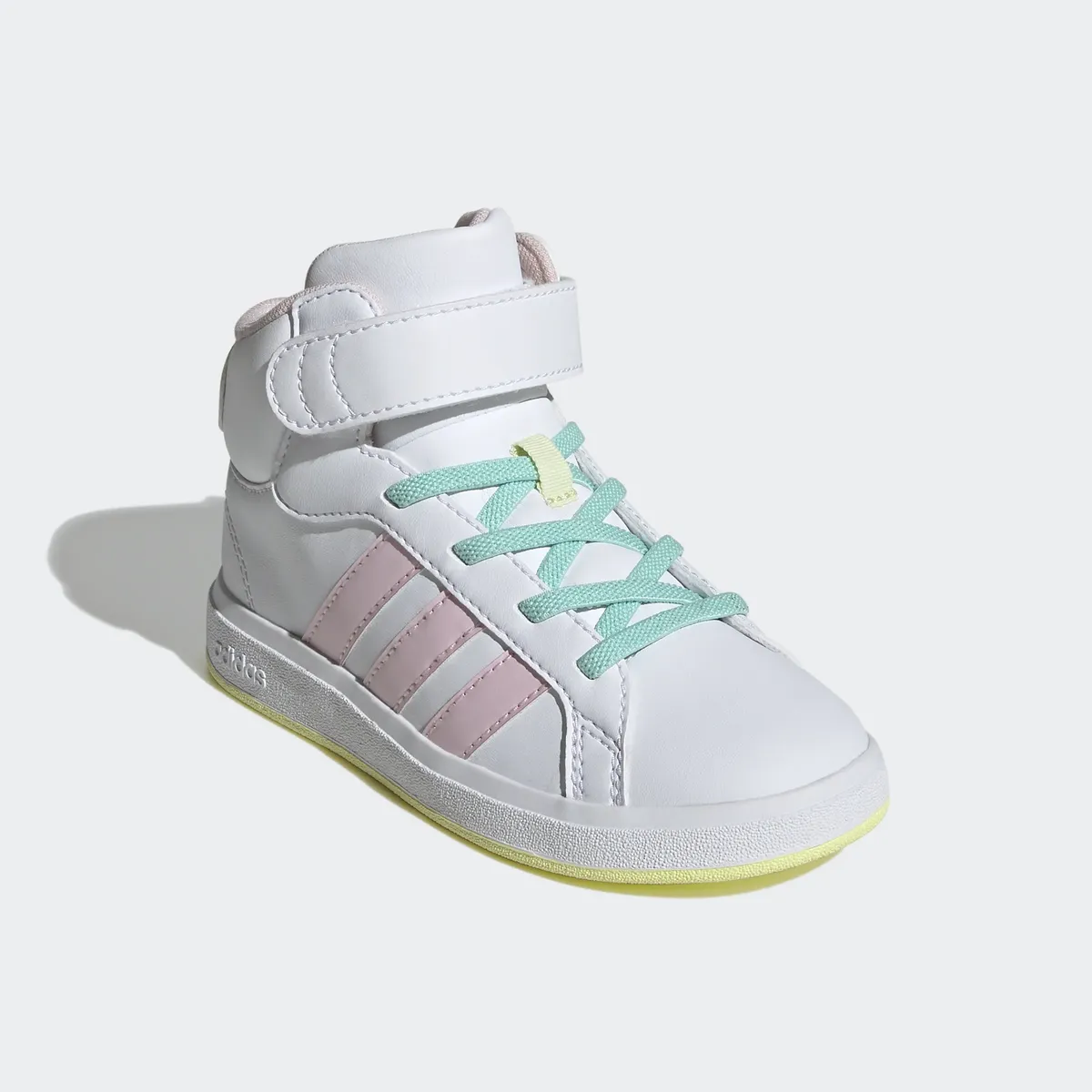 

Спортивные кроссовки adidas "GRAND COURT MID KIDS" Adidas Sportswear, белый