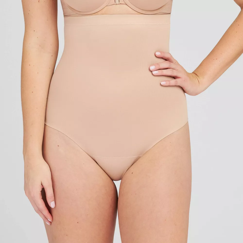 

ASSETS by SPANX Женские безупречные утягивающие стринги с высокой талией, цвет Beige
